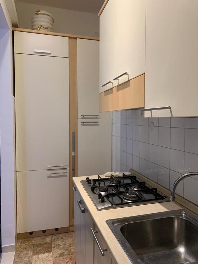 Comfortable Room Suitable 1-2 Pax بولونيا المظهر الخارجي الصورة